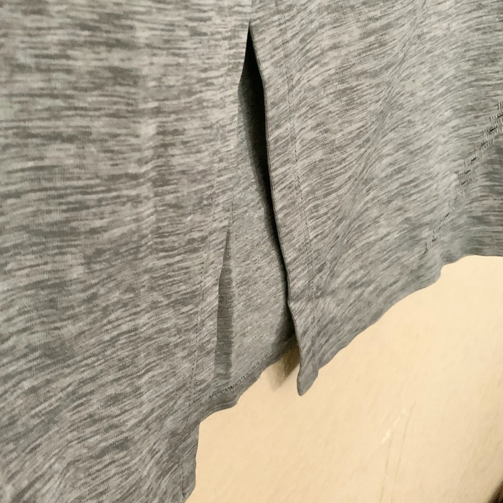 Athleta Heather Gray Split Back Workout Tank - image 6